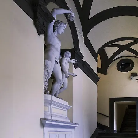Maison Architettura בית הארחה *